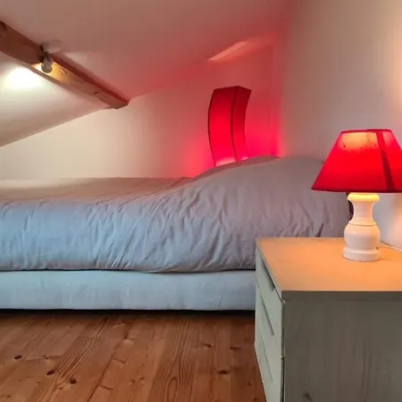 Apartment Le Mezzo - Parking Gratuit - 10min Poitiers Centre, Creps, Chantier Sncf - 5min Vouneuil-sous-biard - Proche Domaine Des Piliers *